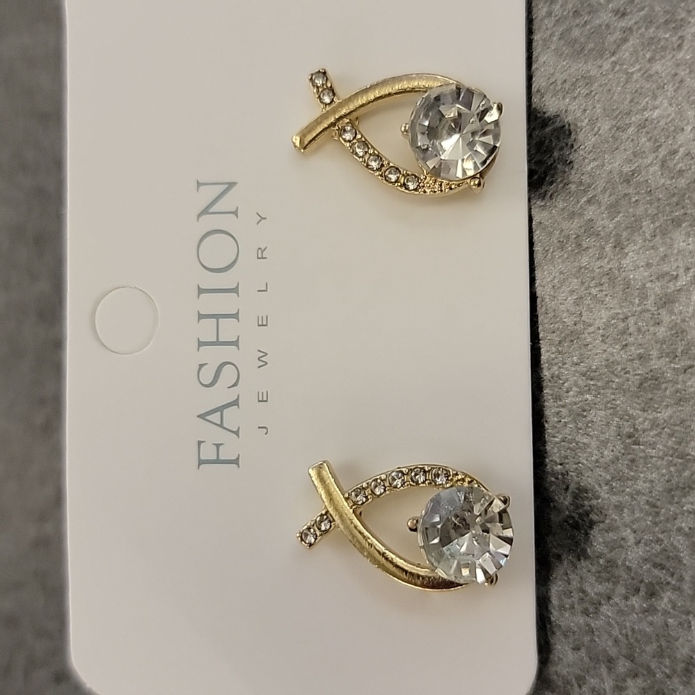 Simple Cross Line Rhinestone Stud Earrings